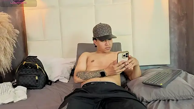 Show modela Jeipy_noah na web-kameri