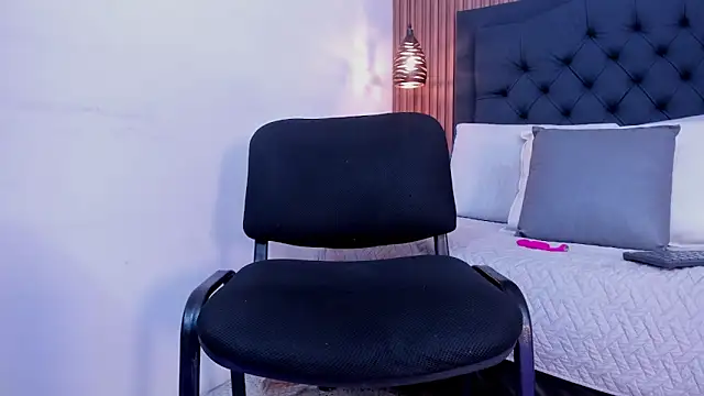 Hisoka_011's Webcam Show