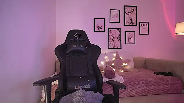 Melibahamon_: онлайн-секс-чат