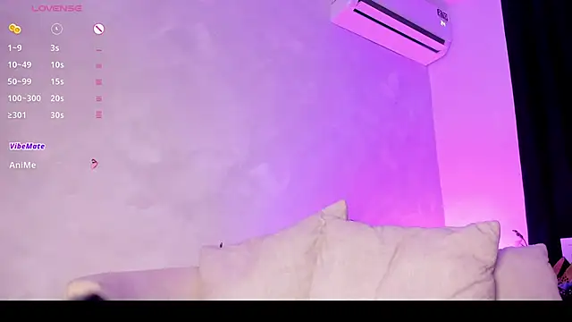 Chat +18 de thaira_aly ao vivo