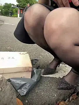 Lola666999 网络视讯表演