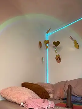 GiannaMagari_ Adlı Modelin Canlı XXX Sohbeti