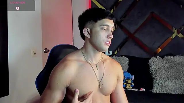 jeicob_stone: онлайн-секс-чат