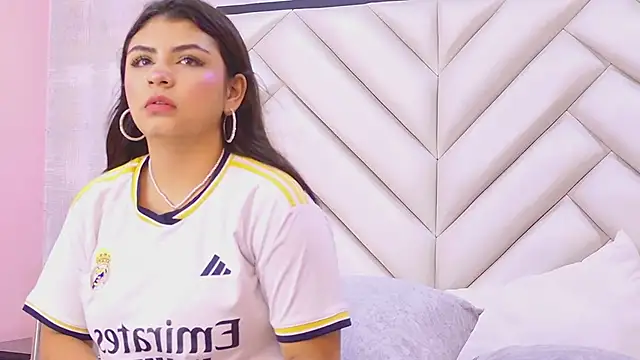 Chat +18 de EmmaLeens ao vivo