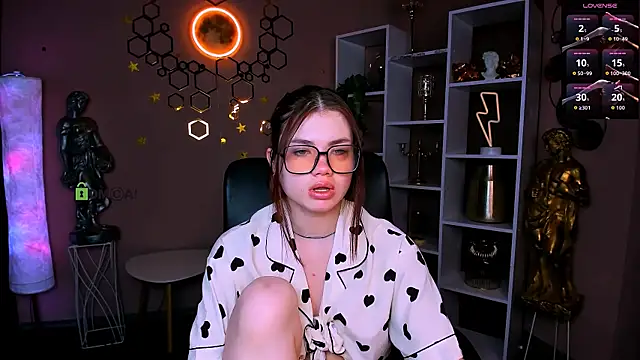 دردشة isabel_wave الجنسية المباشرة