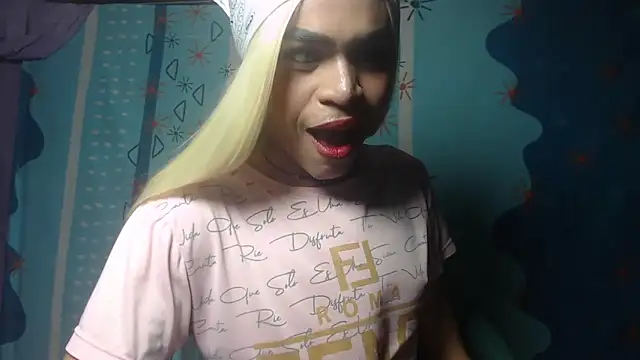 dirtycandyTsn Webbikameraesitys