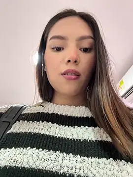 Chat XXX en directo de Adalyn_Cute