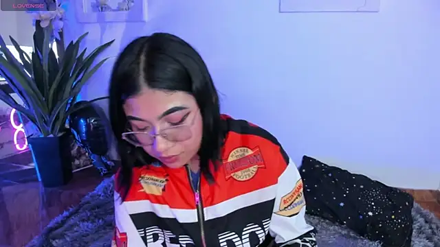 Dimitra_hells 现场XXX聊天