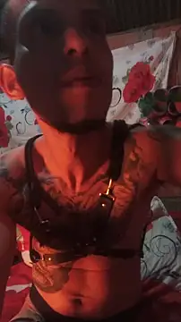 แชท XXX สดของ BenedettoMr69