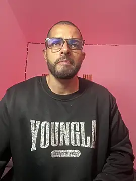 magnumchris Show in webcam