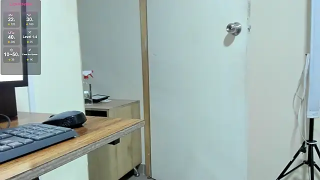 Chat XXX en directo de Luciifeer_