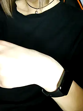 Aashikalaa – Live XXX-chat