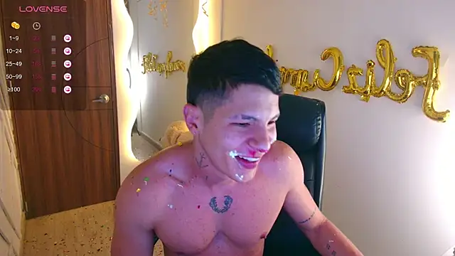 harrisoncuper Show in webcam