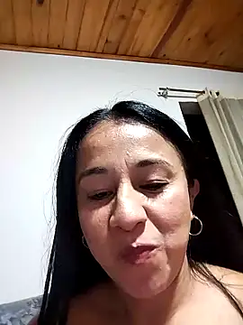 _Dr-Luna_1: онлайн-секс-чат