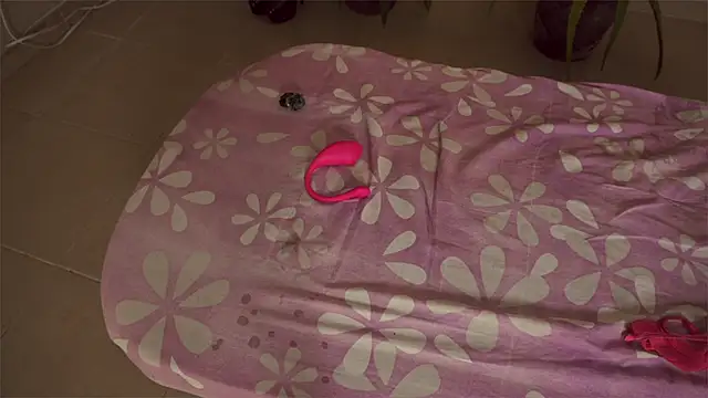 RhiCon's Webcam Show