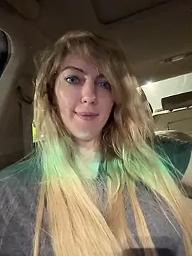 CelestialRuby's Webcam Show