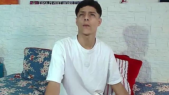 Eliassalvatore_のウェブカメラショー