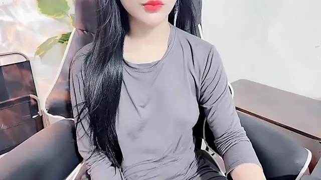 Bino119 Adlı Modelin Canlı XXX Sohbeti