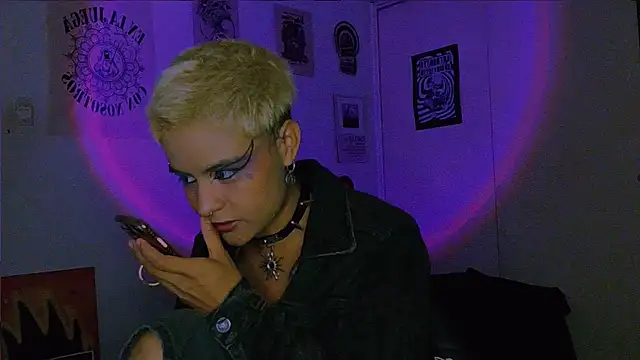 alex_one888's Live XXX Chat