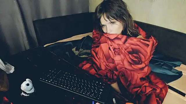 Chat +18 de Elizabe_th ao vivo