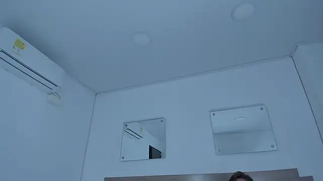 Ebony_N_Blonde:  вебкам-шоу