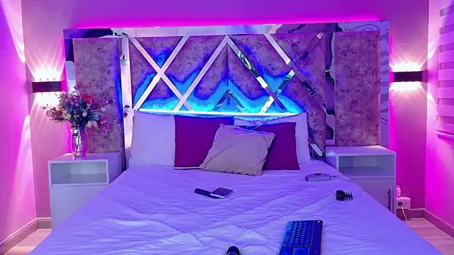 Chat XXX en directo de Larabrooks