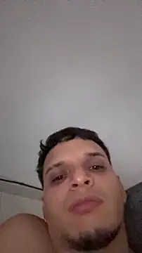 ArturoDelgado1 Adlı Modelin Canlı XXX Sohbeti