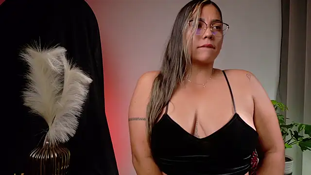 Zara_NovaのライブXXXチャット