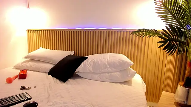 Samantha_Sra_'s Live XXX Chat