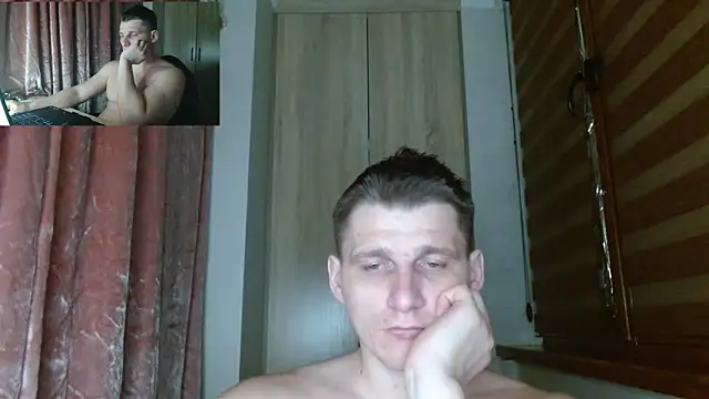 Вебкам-шоу Poliglotjoe1