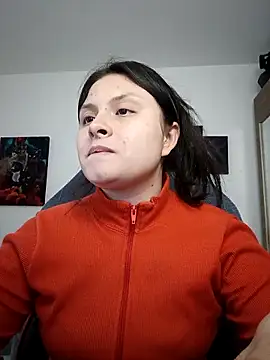 yessica_gomez01 Adlı Modelin Canlı XXX Sohbeti