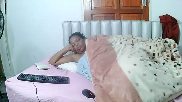 JoycyQueen Pertunjukan Webcam