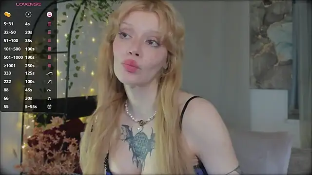 boobsybootie Adlı Modelin Canlı XXX Sohbeti