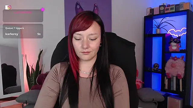 S_Lilith_ Adlı Modelin Canlı XXX Sohbeti