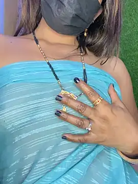 Chatroom XXX en direct de CUTI-NAINA