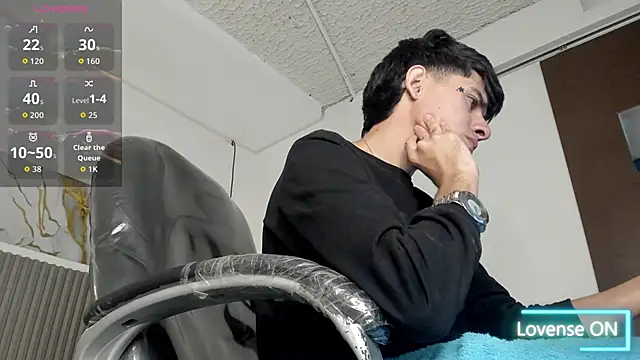 Dyla_n18's Live XXX Chat