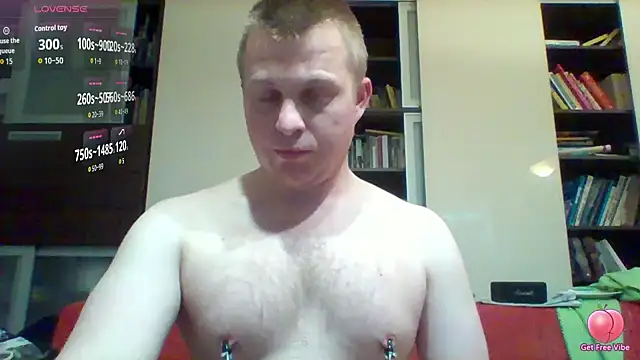 Show modela Matttthees na web-kameri