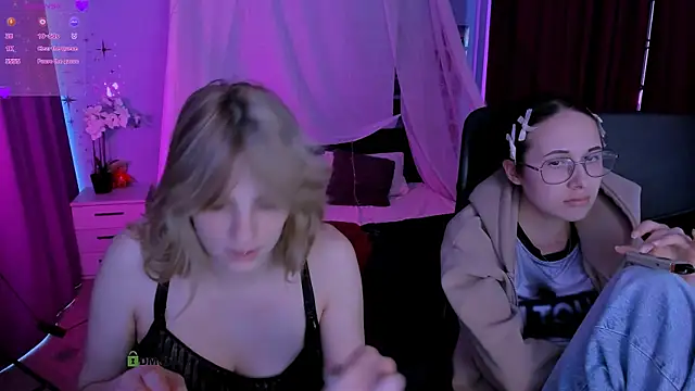 Webkamerová show mona_cloud