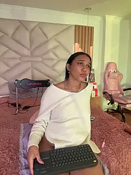 coraline_vera: απευθείας συνομιλία ΧΧΧ