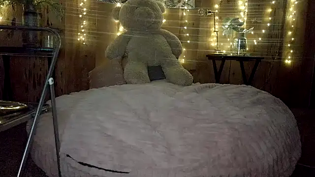 VelvetBrunetteXo Pertunjukan Webcam