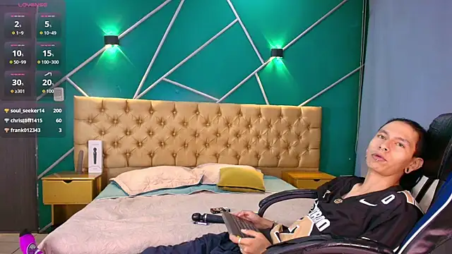 DarkLiightt 现场XXX聊天