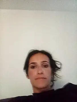 Lolaa92i Pertunjukan Webcam