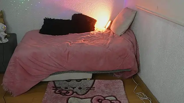 Chat +18 de ari_kat ao vivo