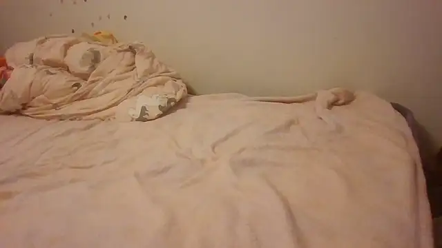 starlight1983 Adlı Modelin Canlı XXX Sohbeti