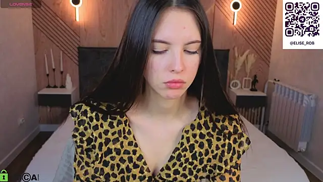 elise_robbie's Live XXX Chat