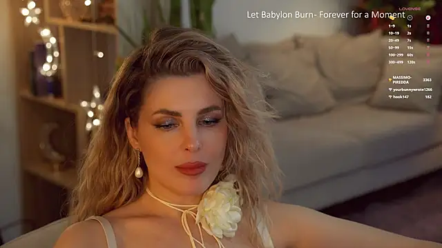 Lady--M – Naživo XXX chat