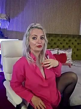 LadyTouchn Live XXX chat