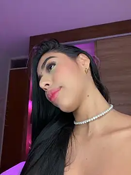 Rossie_Blooms Pertunjukan Webcam