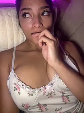 AgathaGeorgiouのウェブカメラショー