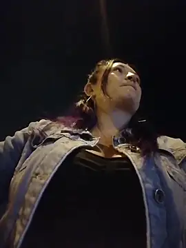 sophie_banger Adlı Modelin Web Kamerası Şovu